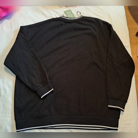 Divided H & M Men's Large Coca Cola embroidrred black sweatshirt, New - Picture 4 of 6